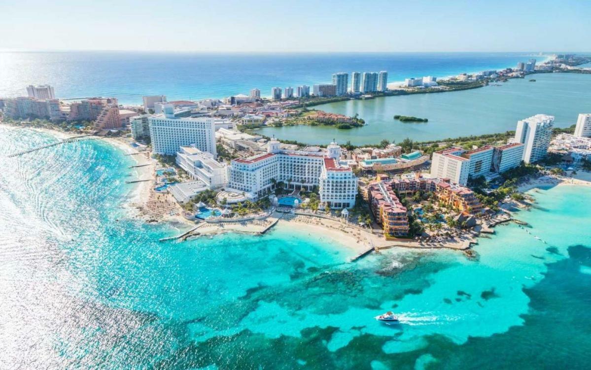 Depas Flamboyan Centro De Cancun D1 Eksteriør billede